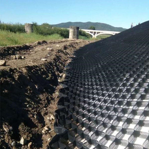 Teksturowany gładki tworzywo sztuczne HDPE Geocell 1,1 mm do 1,8 mm grubości dla autostrady