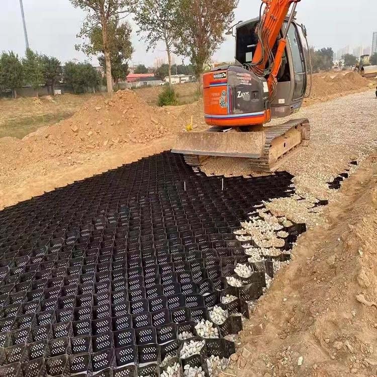 Wzmocnione ściany oporowe na nasionach HDPE geocell podłogowy wzmocnienie gleby stabilizacja kanału rzeki geocell
