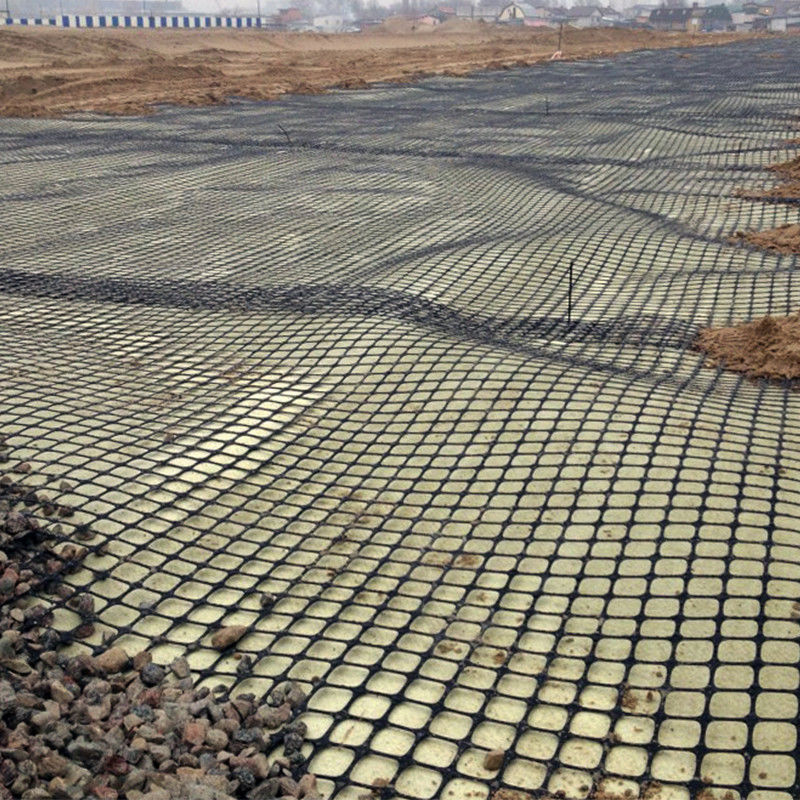PP Biaxial Geogrid Uniaxial Geogrid Geo Grids Polypropylen Plastic Biaxial Geogrid 15kN 20kN 30kN 40kN 50kN Dla gleby S
