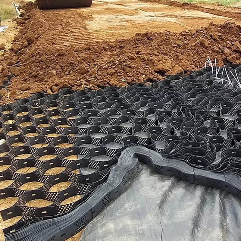 Teksturowany wysokiej komórki system zamknięcia pszczeli miodnych HDPE Geocell dla dróg Fundacja Ochrona zbocza Parking Driveway mur oporowy