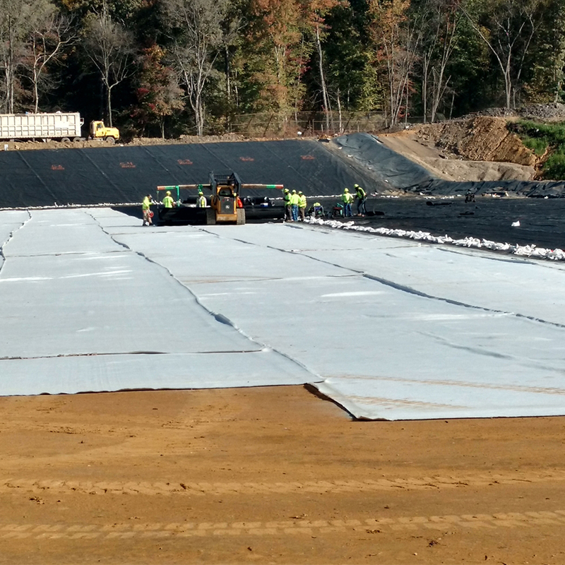 Wyroby z tkaniny PET/PP Spunbond Geotextile do zbiorników Jeziora sztuczne Odpady stawy Wysypy odpadów Filtracja Izolacja