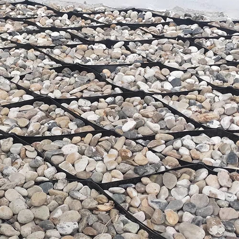 Trwałe geokomórki HDPE Gładka powierzchnia geokomórki HDPE do podjazdów Kontrola erozji dla zboczy Wsparcie murów oporowych