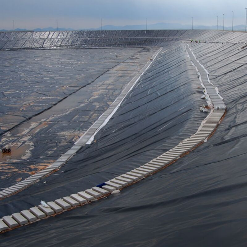 0.75mm HDPE Geomembrana przemysłowa dla ryb farmy staw Liner wodoodporność Aplikacje zapora Wysypisko