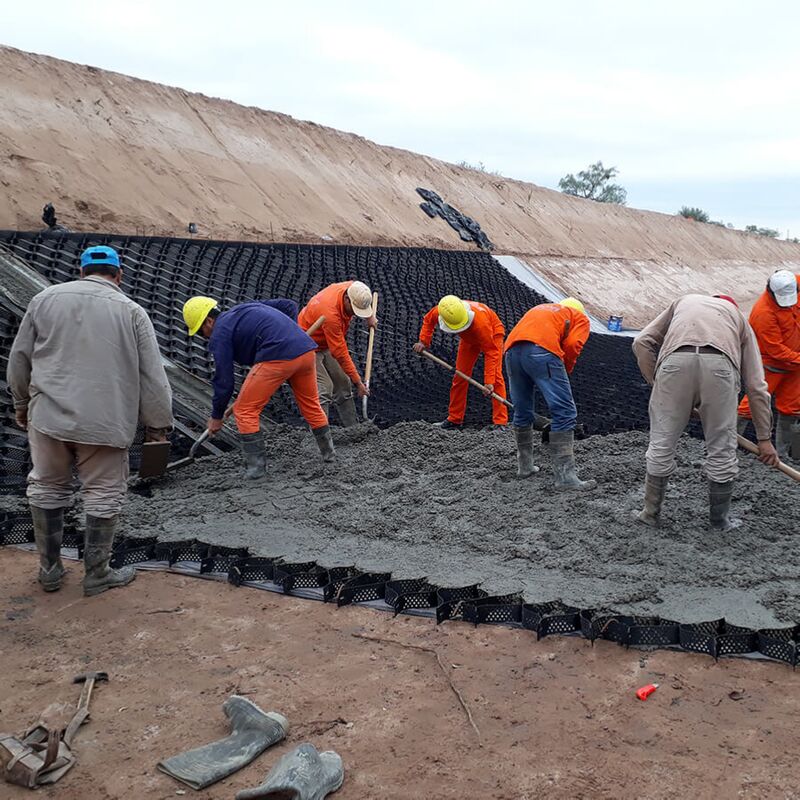 HDPE Geocell Plastic Driveway Gravel HDPE Geocell Soil Control in Road for Road For Reinforcement Protection Slope Control Erosion Gravel Highway (HDPE Geocell) - Kontrola gleby na drogach dla wzmocnienia dróg Ochrona zbocza